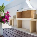 Theros - Comfort Island Near Town Apartment
