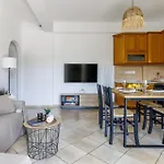Theros - Comfort Island Near Town Apartment