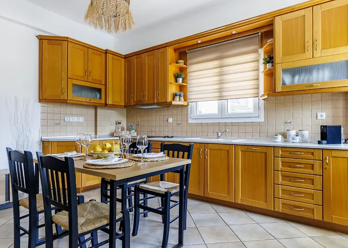 Theros - Comfort Island Near Town *