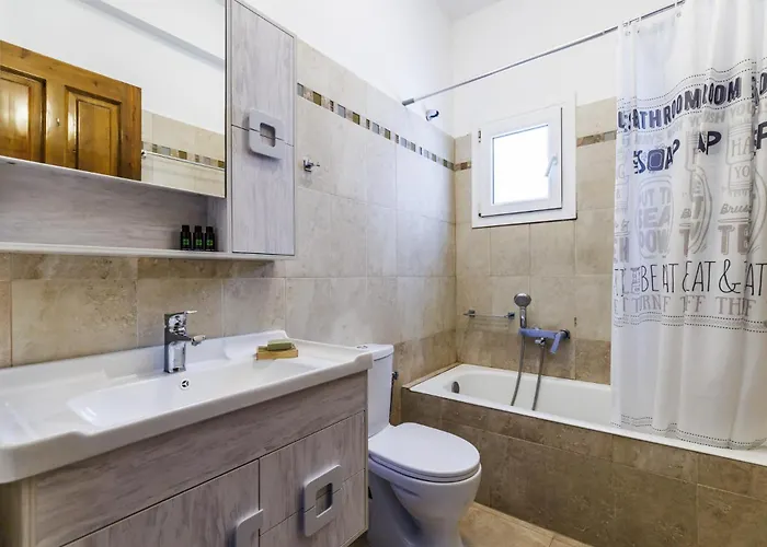 Theros - Comfort Island Near Town アパート *