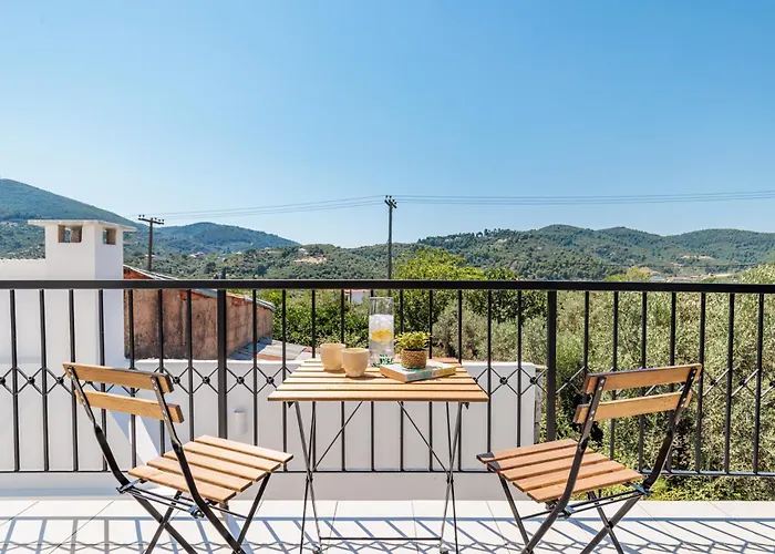 Theros - Comfort Island Near Town